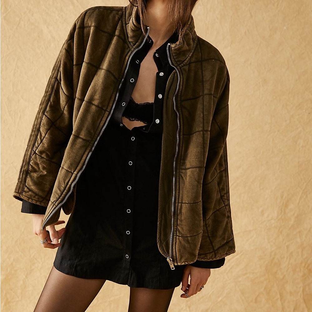 Free People Quilted Knit Jack, Dusted Military, L, EUC